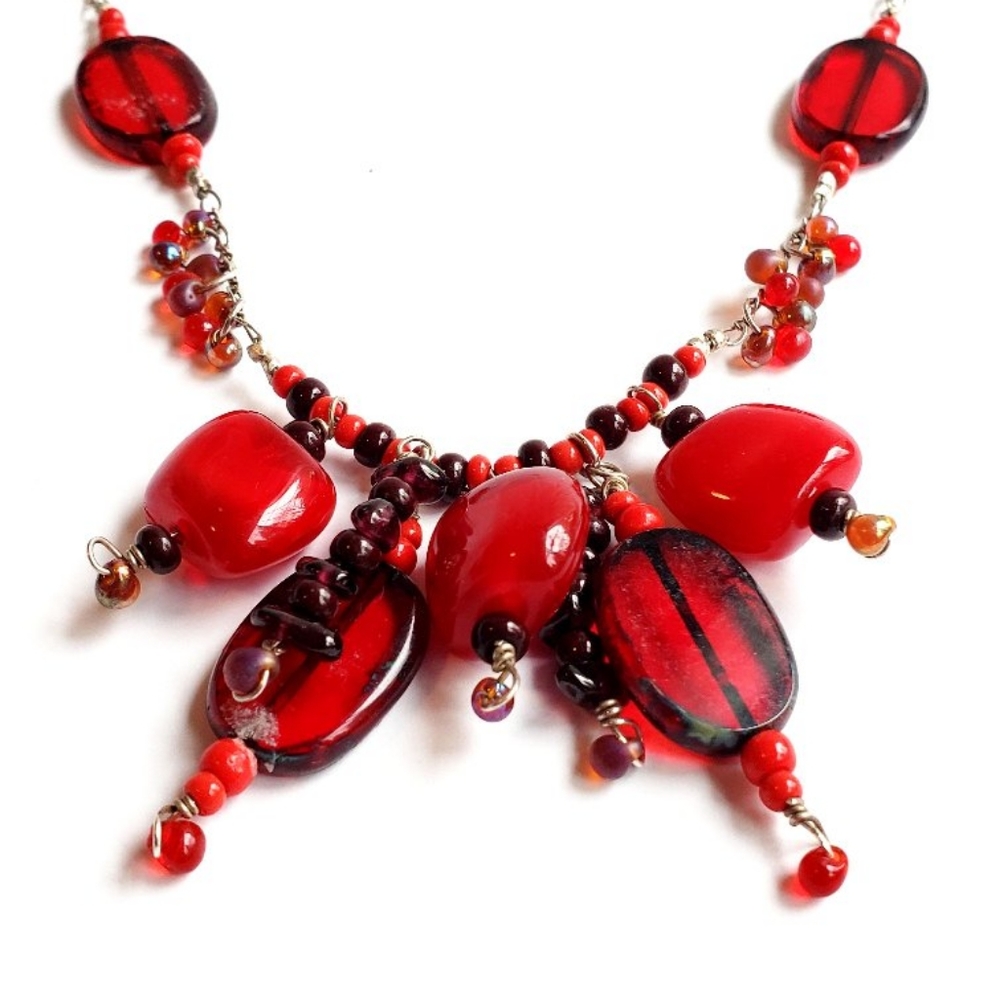 ShanRiLa Handmade Blazing Red Ensemble Necklace